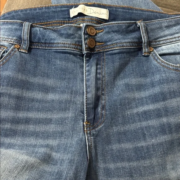 Cato Contemporary Classic Blue Women's Jeans Size 16 - Picture 8 of 8